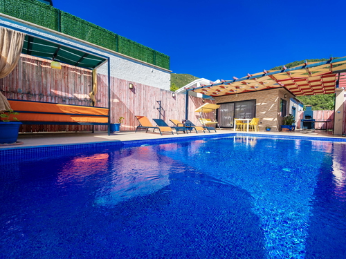  gece  -  Kasım
  | Kalkan İslamlar Balayı Villası: Jakuzili ve Özel Havuzlu Romantik Tatil